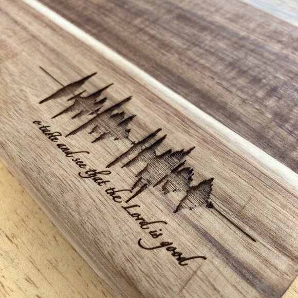 O Taste And See That The Lord Is Good Soundwave Cutting Board - Picture 4 of 6